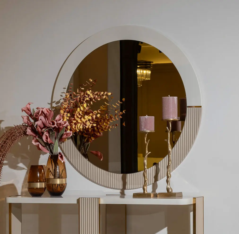 luxe-295-1-scaled-e1715991906352.webp